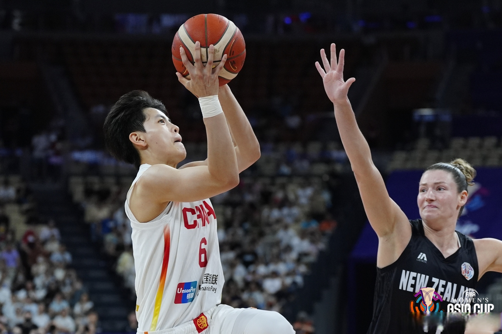 开云体育sports-今晨新疆广汇备战NBA总决赛，更衣室发声细节曝光，更衣室稳定，年轻球员得到机会的简单介绍-开云体育sports